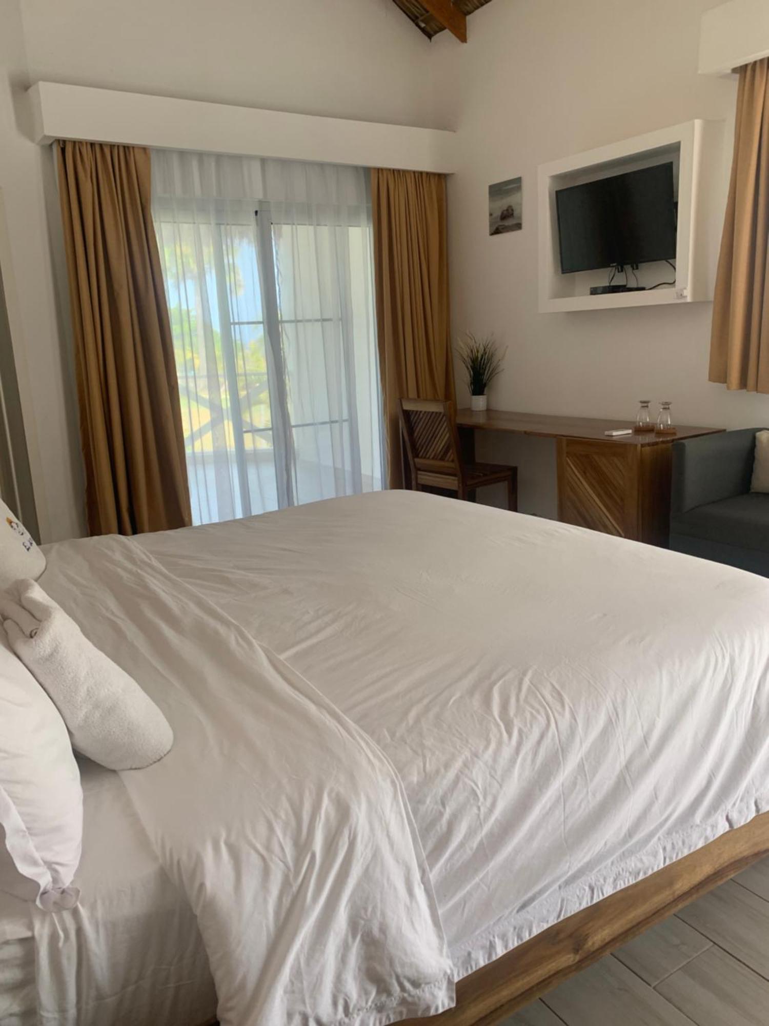 Hotel El Quemaito - Luxury Oceanfront Retreat Barahona المظهر الخارجي الصورة
